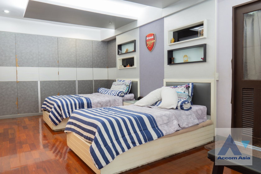 รูป 🔼🔽 AccomA 📩  4 BR House in Klong Tan (AA34073) - รูปที่ 13/20