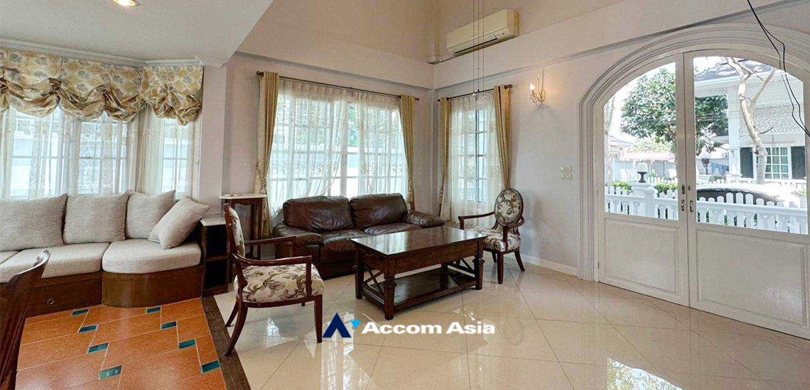 picture 🔼🔽 AccomA 📩 3 BR House @Fantasia Villa 3 (AA22059) - 3/17