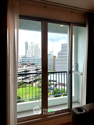 Condos for rent : Attractive Price 1-BR 45 Sqm Condo at Rhythm Sathorn, 300m to BTS Saphan Taksin (ID 2775129)