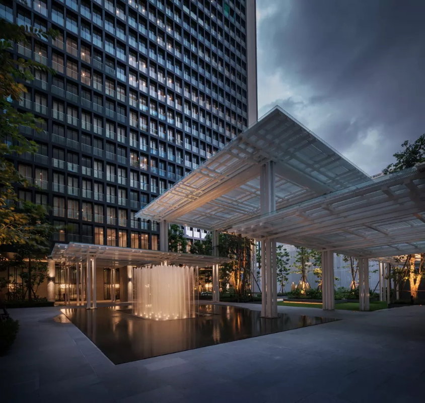 รูป ให้เช่า Noble Ploenchit | ลิฟต์ส่วนตัว | ทางเชื่อม BTS | 1 ห้องนอน วิวสระ (NP-003-A) - รูปที่ 18/21