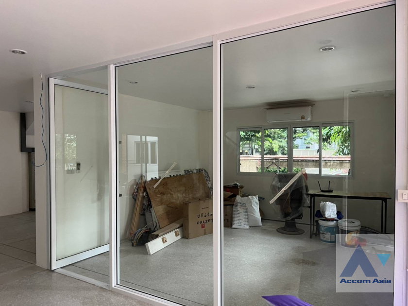 รูป 🔼🔽 AccomA 📩 Home Office 0 BR Townhouse in Thung Maha Mek (AA44985) - รูปที่ 4/10