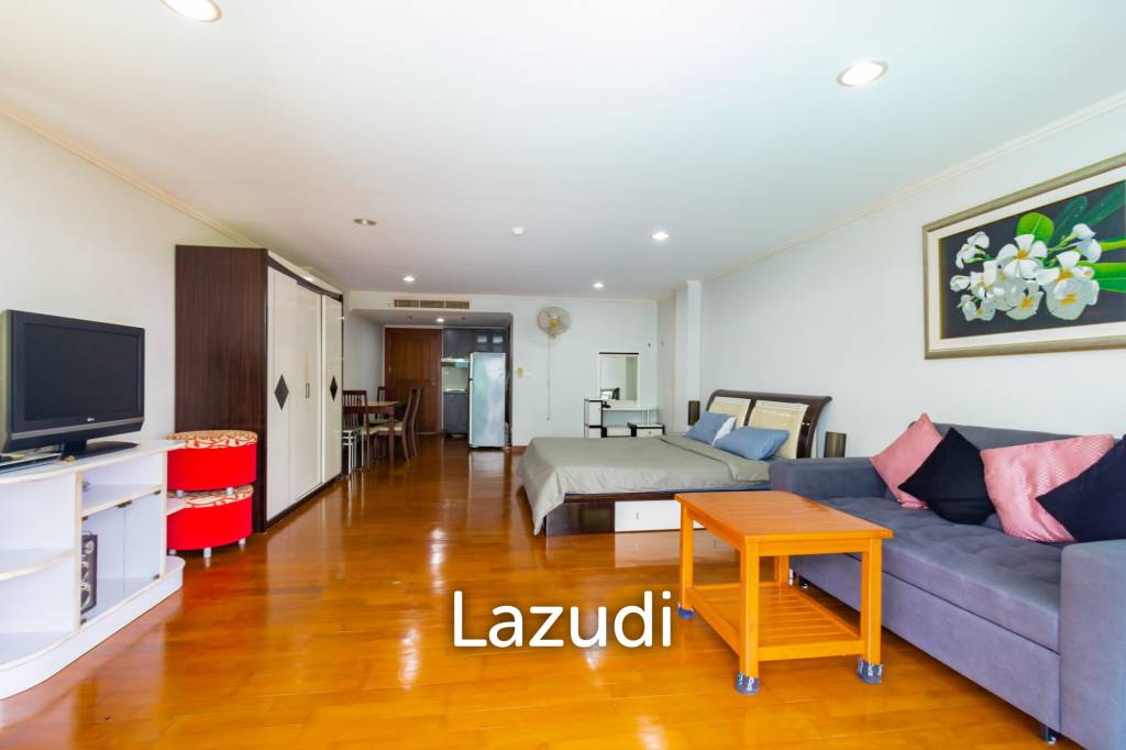 picture THE BEACH PALACE :  Studio room condo near the beach - 1/16