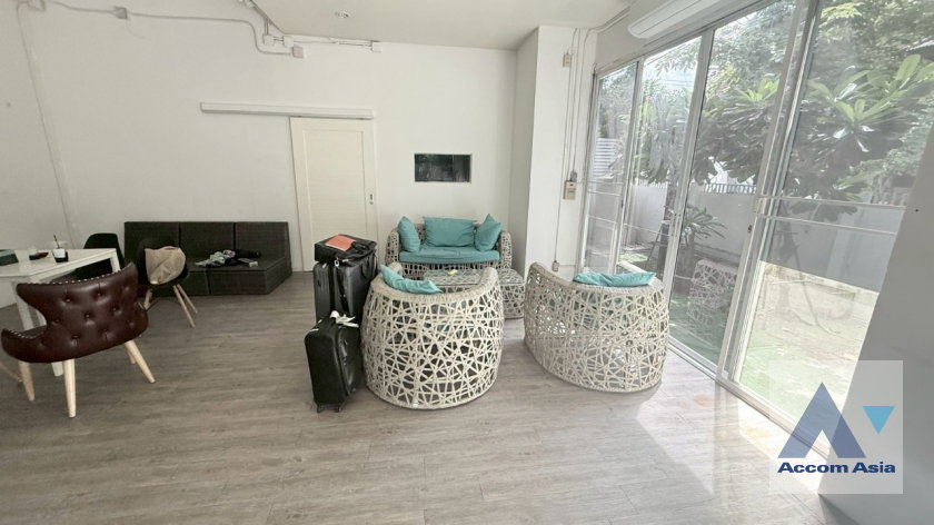 รูป 🔼🔽 AccomA 📩 Home Office 8 BR House in Bang Chak (AA45036) - รูปที่ 2/19
