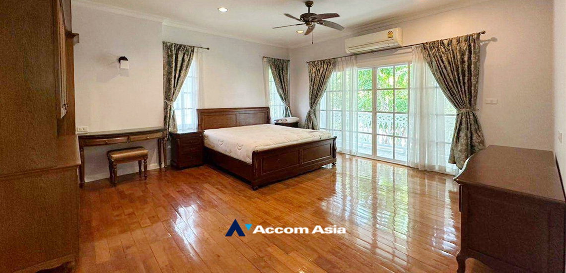 picture 🔼🔽 AccomA 📩 3 BR House @Fantasia Villa 3 (AA22059) - 12/17
