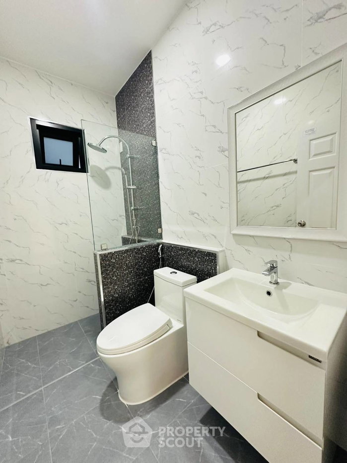 รูป บ้าน 3-ห้องนอน ใกล้ เมืองพัทยา (ID 2772999) - รูปที่ 9/13