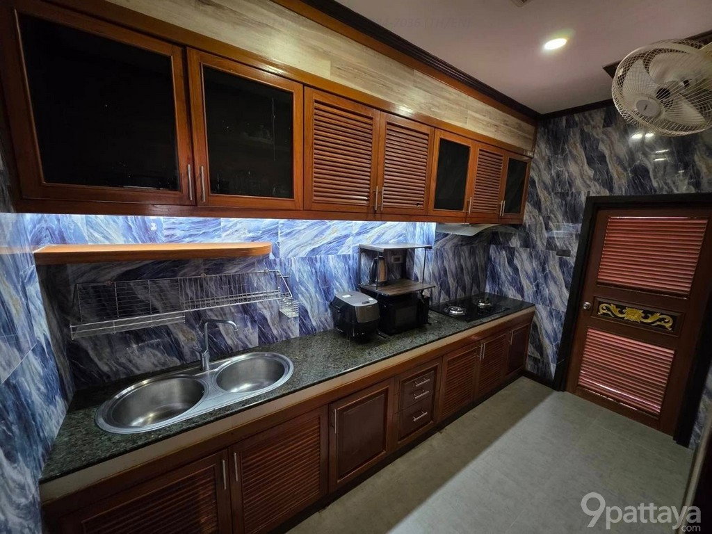 รูป ให้เช่า บ้านเดี่ยว | พัทยา – ห้วยใหญ่ ชลบุรี ✨ บ้านเดี่ยวสไตล์รีสอร์ท 3 ห้องนอน / 3 ห้องน้ำ • พื้นที่สวนขนาดใหญ่ รอบบ้าน • - รูปที่ 5/11