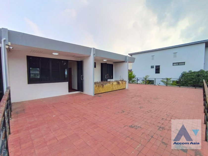 picture 🔼🔽 AccomA 📩 Home Office 4 BR House in Phra Khanong Nuea (AA27236) - 4/20