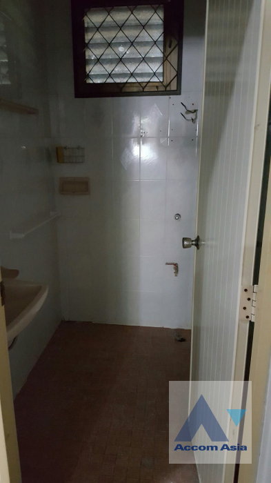 picture 🔼🔽 AccomA 📩 Home Office 0 BR House in Khlong Tan Nuea (AA40592) - 11/16