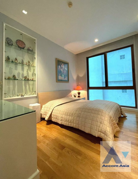 รูป 🔼🔽 AccomA 📩 Fully Furnished with Private Lift and Pool Condo For Sale at The Marvel Residence (AA35405) - รูปที่ 18/20