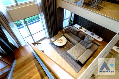 ขายคอนโด : 🔼🔽 AccomA 📩 Ground Floor,Duplex Condo 2 BR Condominium @S47 Sukhumvit (AA33609)