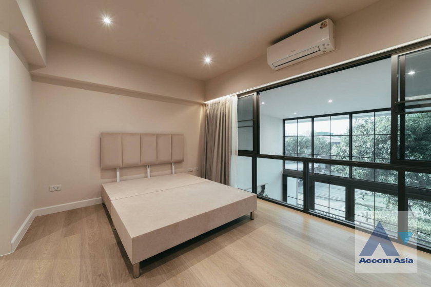 picture 🔼🔽 AccomA 📩  5 BR Townhouse @Regent 71 (AA44628) - 12/20