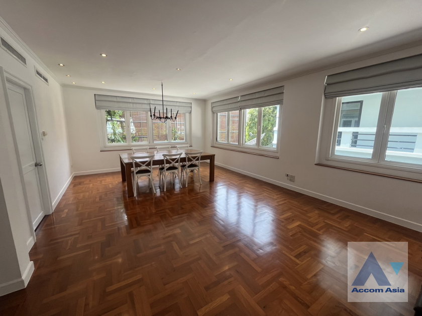 รูป 🔼🔽 AccomA 📩 Pet friendly 4 BR House in Khlong Toei Nuea (AA29516) - รูปที่ 5/20