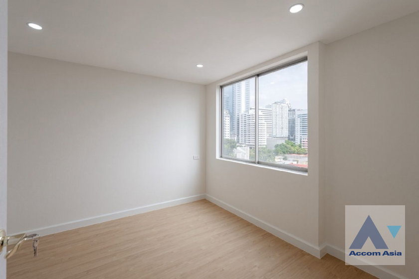 รูป 🔼🔽 AccomA 📩 Spacious corner unit with modern white finishes and green-tile bathrooms (AA43454) - รูปที่ 17/20