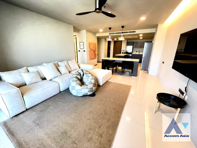 Condos for rent : 🔼🔽 AccomA 📩  2 BR Condominium @Sathorn Heritage (AA45763)