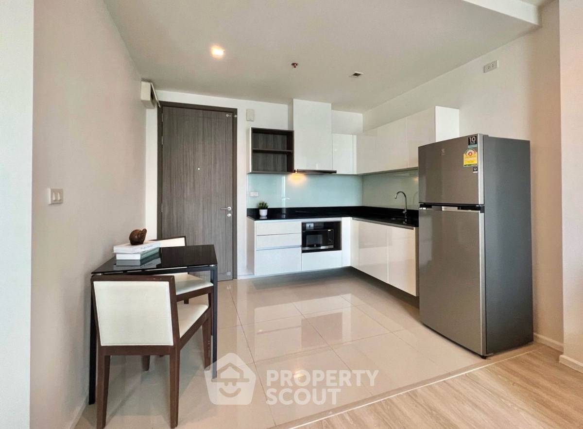 รูป คอนโด 2-ห้องนอน ที่ ควินน์ คอนโด รัชดา 17 ใกล้ MRT สุทธิสาร (ID 2466792) - รูปที่ 4/8