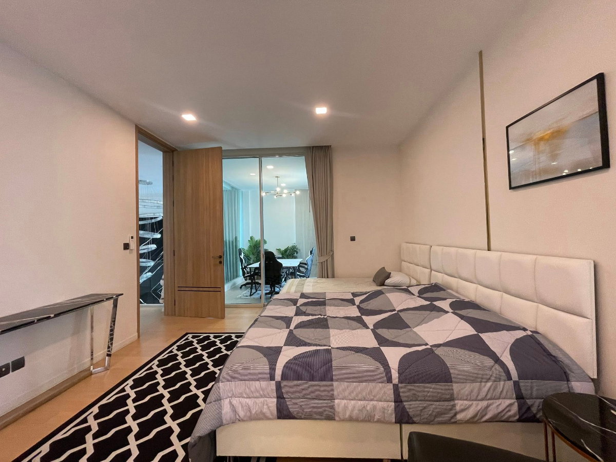 รูป 🏡✨ ให้เช่าบ้านหรู 3 ชั้น พร้อมลิฟต์ | VIVE เอกมัย–รามอินทรา ทำเลเลียบด่วน ตัวท็อป บ้านหลังมุม Private สุดในซอย (มีเพียง 4 หลัง!) - รูปที่ 7/15