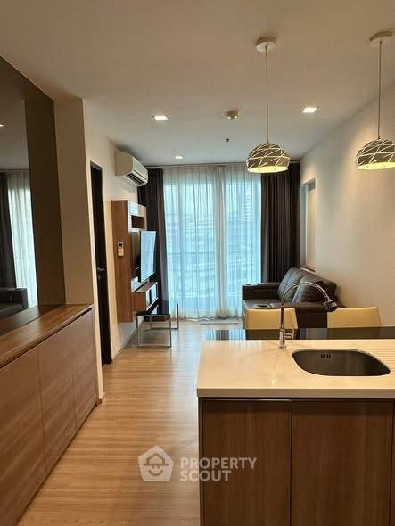 รูป คอนโด 1-ห้องนอน ที่ ริธึ่ม สาทร ใกล้ BTS สะพานตากสิน (ID 2775129) - รูปที่ 3/10