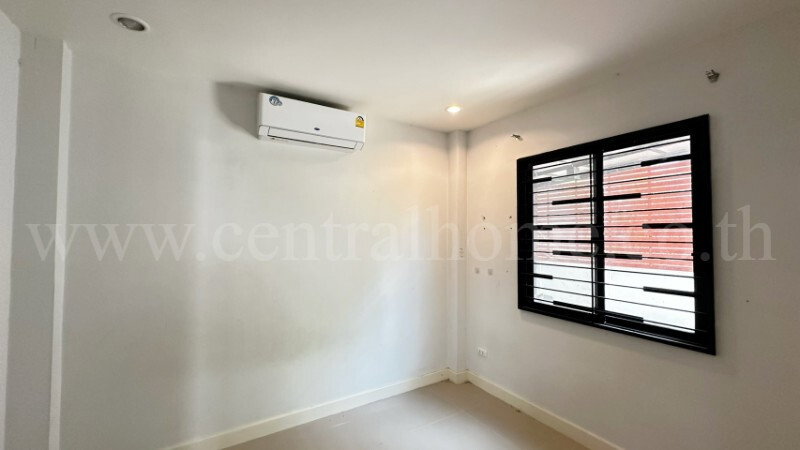 รูป บ้านเดี่ยว 2 ชั้น วิสต้า วิลล์ G คลอง 8 บ้านสวย สไตล์โมเดิร์น ราคาถูก - รูปที่ 16/21