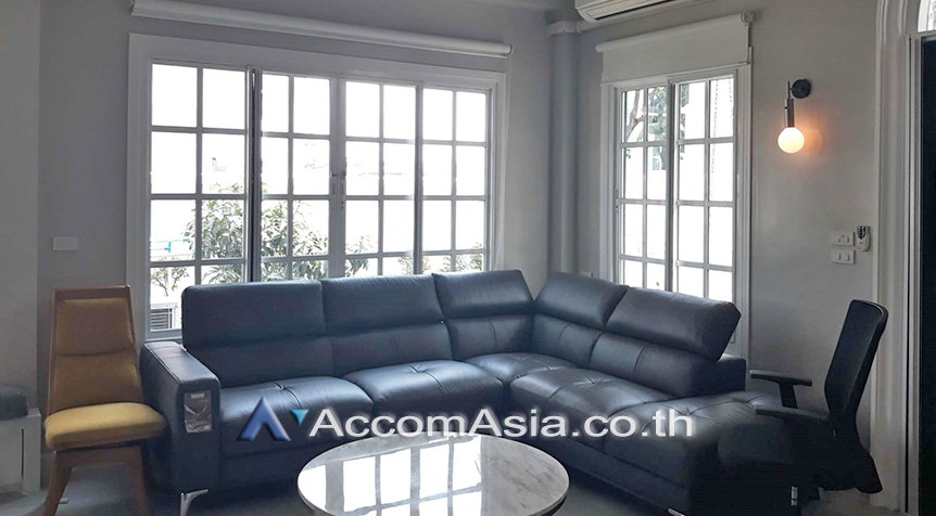 picture 🔼🔽 AccomA 📩  3 BR House @Fantasia Villa 3  (AA27155) - 1/14