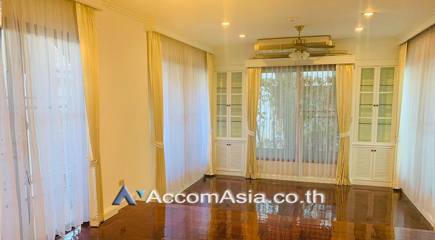 picture 🔼🔽 AccomA 📩  3 BR House @Kid Friendly House Compound (AA27342) - 4/12