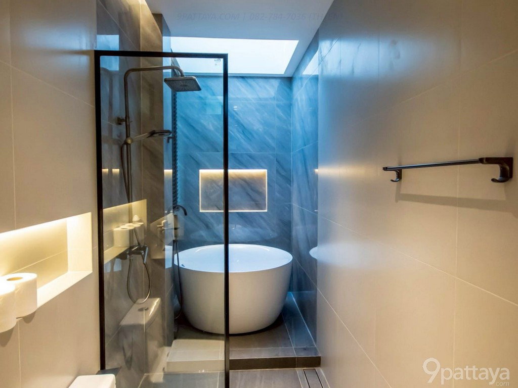 รูป ขาย บ้านหรูสร้างใหม่ | Nagawari Village – พัทยา ✨ ที่ดิน 148 ตร.ว. • พื้นที่ใช้สอย 630 ตร.ม. • 7 ห้องนอน / 8 ห้องน้ำ • เฟอร์นิเจอร์ครบ - รูปที่ 12/15