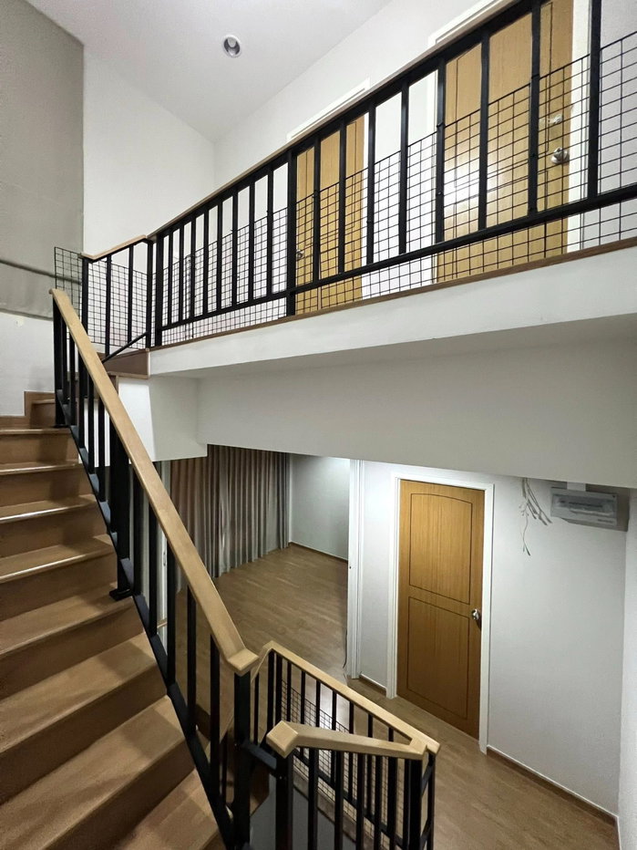 รูป [ให้เช่า] ทาวน์โฮม 3 ชั้น โครงการ Siri House รัชดา 18 🚇ใกล้ MRT ห้วยขวาง - รูปที่ 11/16