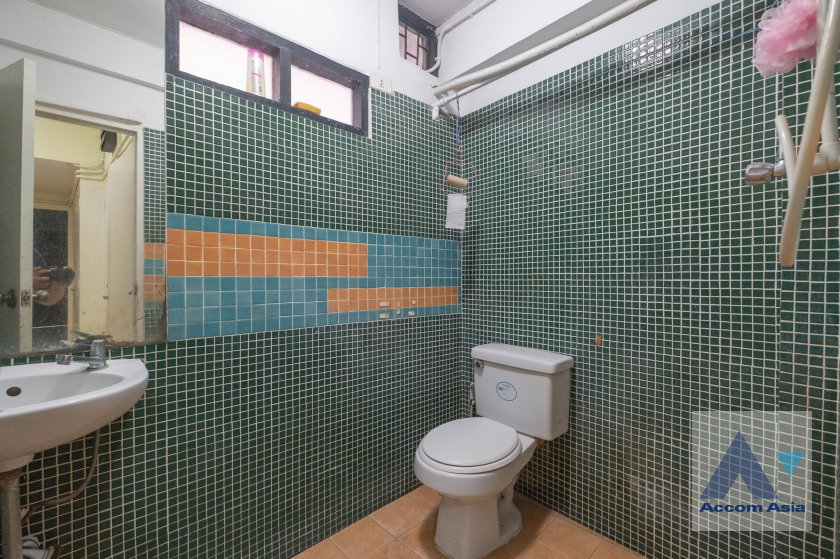 รูป 🔼🔽 AccomA 📩 Large family home with greenery and natural ventilation in Silom (AA39989) - รูปที่ 14/20