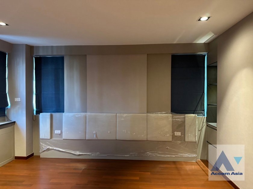 picture 🔼🔽 AccomA 📩 Modern Luxury Duplex with Private Balcony ( AA41811) - 14/16