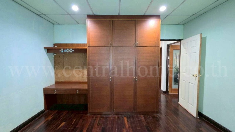 รูป บ้านเดี่ยว 70 ตารางวา หมู่บ้านเสนานิเวศน์ โครงการ 2 บ้านสวย สภาพดีมาก พร้อมอยู่ - รูปที่ 19/34