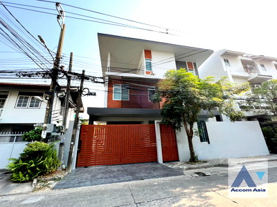 Houses for rent Bangkok : 🔼🔽 AccomA 📩 Home Office 6 BR House in Bang Sue (AA36741)