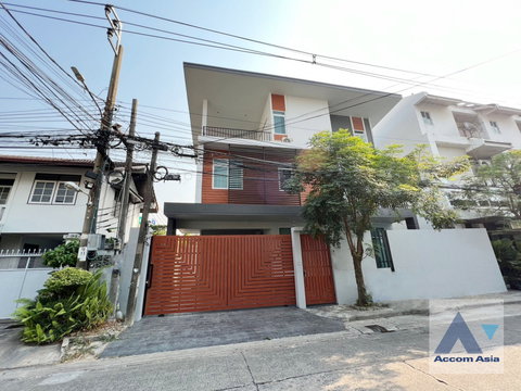 🔼🔽 AccomA 📩 Home Office 6 BR House in Bang Sue (AA36741)