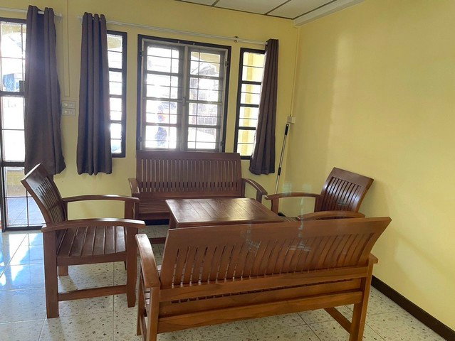 รูป ให้เช่าทาวน์เฮ้าส์2ชั้น ปรับปรุงใหม่19ตรว. ถนน สามัคคี /ติวานนท์ ใกล้ศูนย์ราชการแจ้งวัฒนะ - รูปที่ 4/8