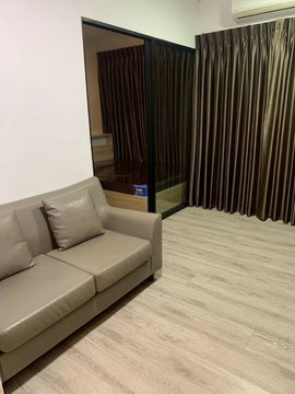 โลเคชันชนะขาด:ติดรถไฟฟ้าสายสีเหลือง สถานีทิพวัล เพียงก้าวเดียว และ 1 สถานีจากสำโรง (สายเขียว interchange) เดินทางเข้าเมือง/ออกเมืองง่ายสุดๆ   