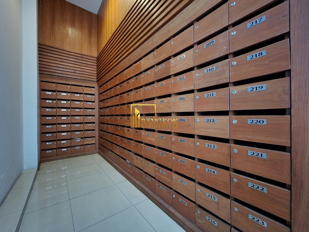 picture Baan Rajprasong | Charming 2 Bedroom Condo in Ratchadamri - BR6251CD - 28/34