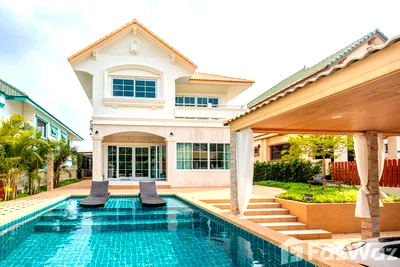 Houses for sale Bang Lamung Chonburi : Pool Villa in Mabprachan Village 6146181