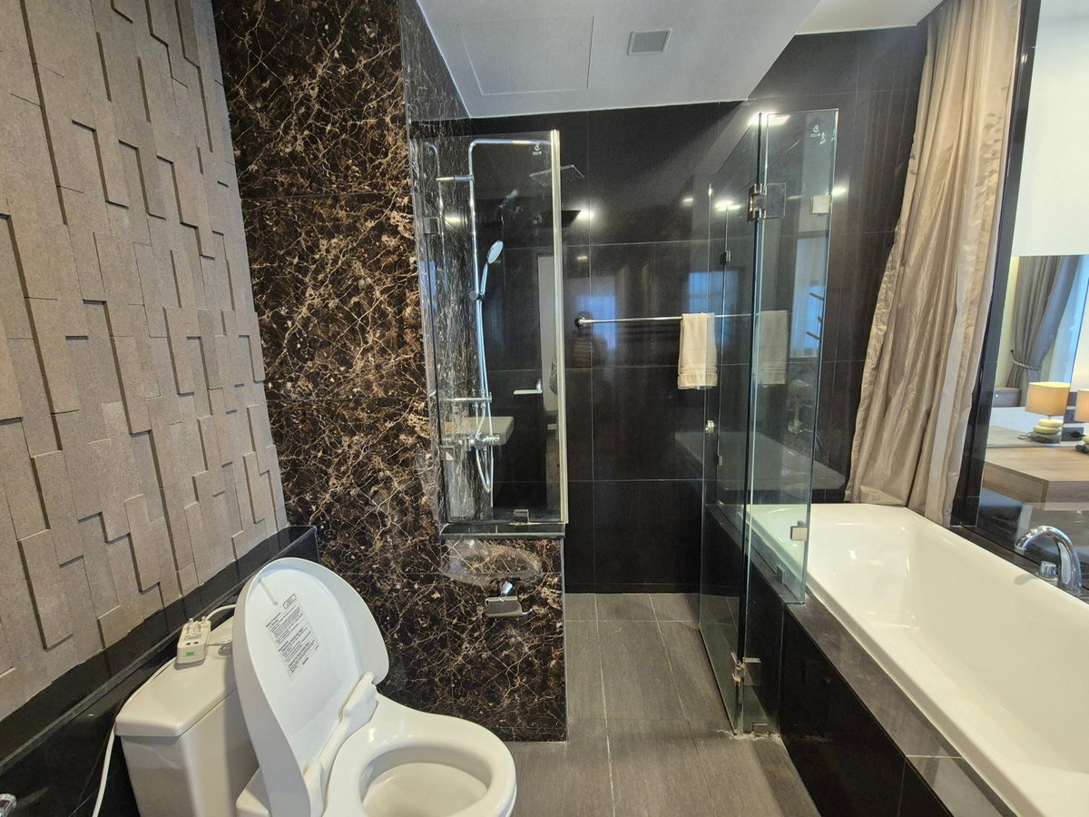 รูป คอนโดเช่าพร้อมเข้าอยู่ ใกล้นิมมาน สามารถเดินไปเมญ่าได้ เพียง 23,000 บาท/เดือน - รูปที่ 8/10