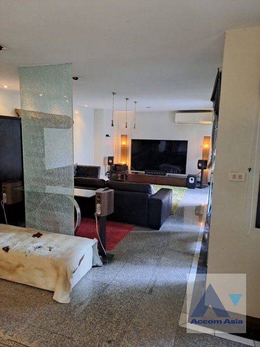 รูป 🔼🔽 AccomA 📩 Pet friendly 5 BR Townhouse @Private Sukhumvit Compound (AA36810) - รูปที่ 2/18