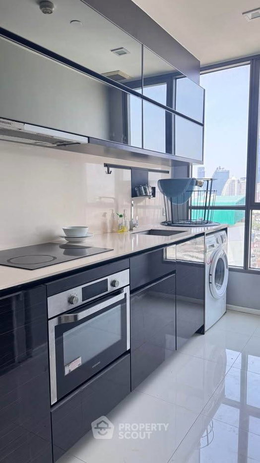 รูป คอนโด 2-ห้องนอน ที่ เดอะ รูม สาทร – เซนต์หลุยส์ ใกล้ BTS สุรศักดิ์ (ID 2373840) - รูปที่ 3/3