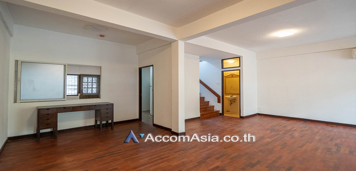 รูป 🔼🔽 AccomA 📩 3 BR House in Khlong Toei (11001701) - รูปที่ 3/12