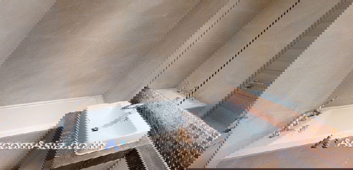 picture 🔼🔽 AccomA 📩 2 BR Condominium @Magnolias Ratchadamri Boulevard (AA28053) - 9/10