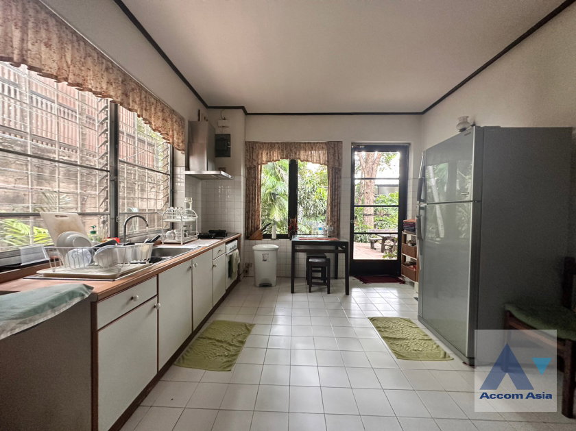 picture 🔼🔽 AccomA 📩  4 BR House in Khlong Tan Nuea (50171) - 14/17