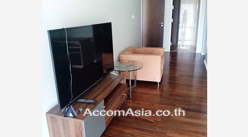 picture 🔼🔽 AccomA 📩 Silver Heritage Condominium - 4/12