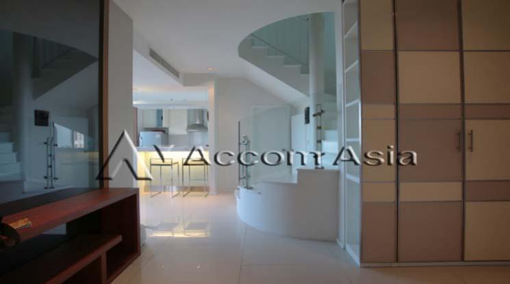 picture 🔼🔽 AccomA 📩 Duplex Condo 2 BR Condominium @The Emporio Place (1520952) - 7/12