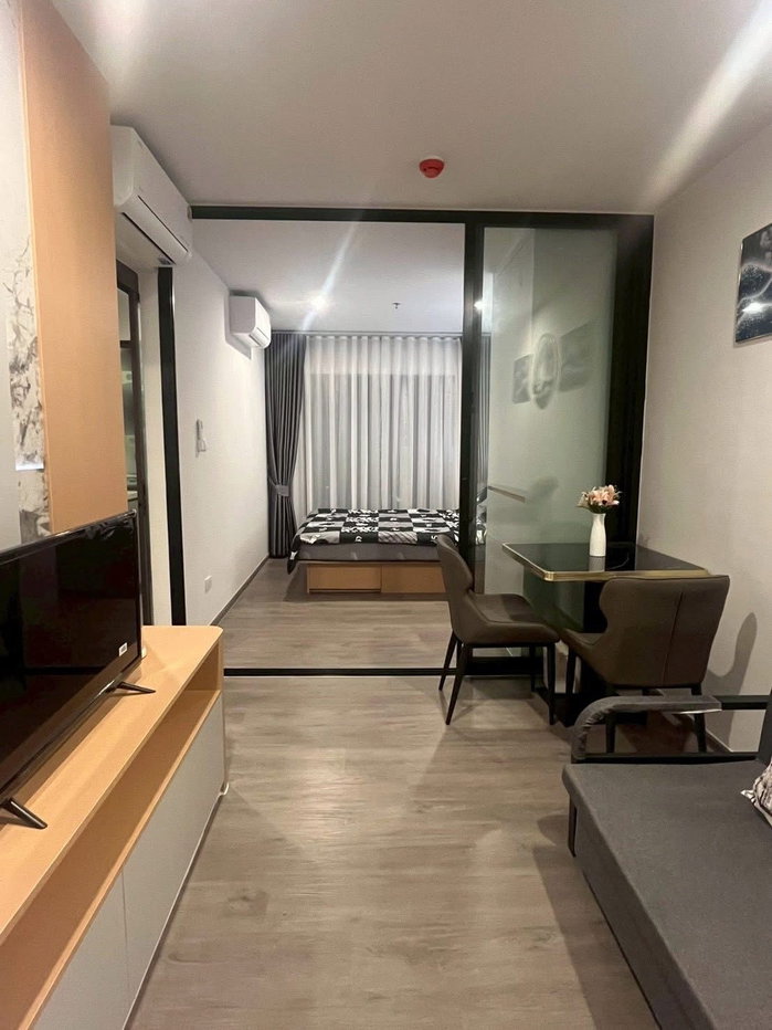 รูป ให้เช่า 𝐑𝐞𝐠𝐞𝐧𝐭 𝐇𝐨𝐦𝐞 𝐖𝐮𝐭𝐭𝐡𝐚𝐤𝐚𝐭 📢พร้อมเข้าอยู่ 🚆ใกล้ BTS วุฒากาศ ~150 เมตร 🔥ขนาด26 ตร.ม. ชั้น 35✨เฟอร์นิเจอร์ Built-in - รูปที่ 7/9