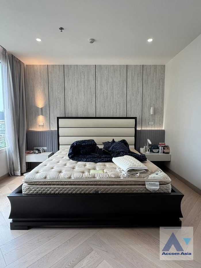 รูป 🔼🔽 AccomA 📩 Pet friendly,Fully Furnished 2 BR Condominium @Royal Saladaeng (AA43394) - รูปที่ 12/20