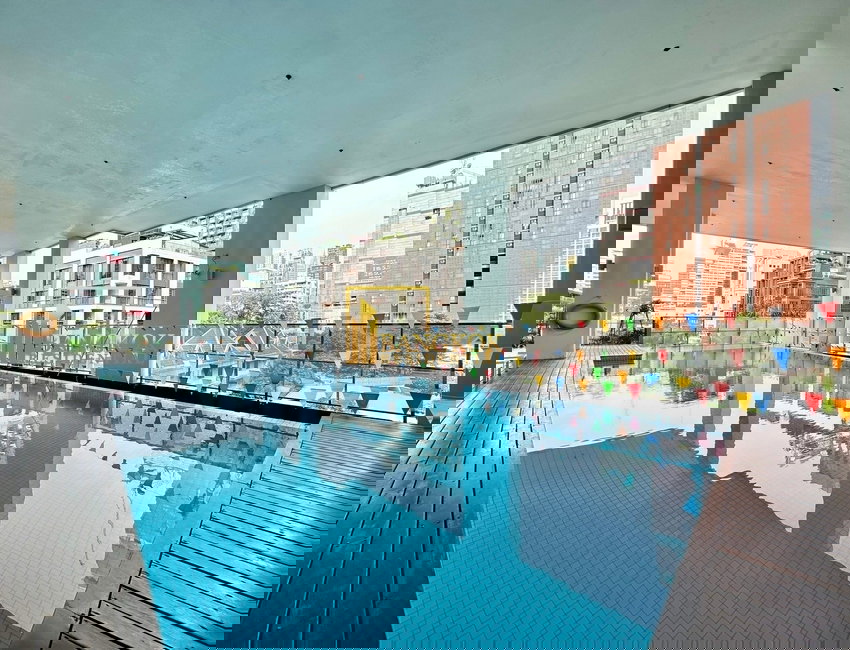 รูป Luxurious 3 Bedroom Apartment in Phrom Phong - BR0474AP - รูปที่ 37/50