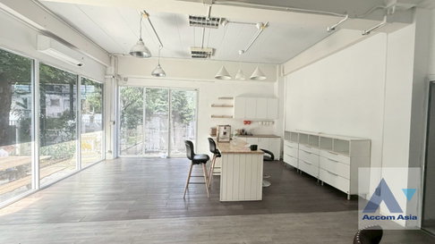 🔼🔽 AccomA 📩 Home Office 8 BR House in Bang Chak (AA45036)