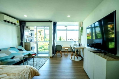 ขายคอนโด : FOR SALE: Condo near Nimman & Old Town (103 Project 5) Suan Dok Area, Chiang Mai (C490) T.0946511456