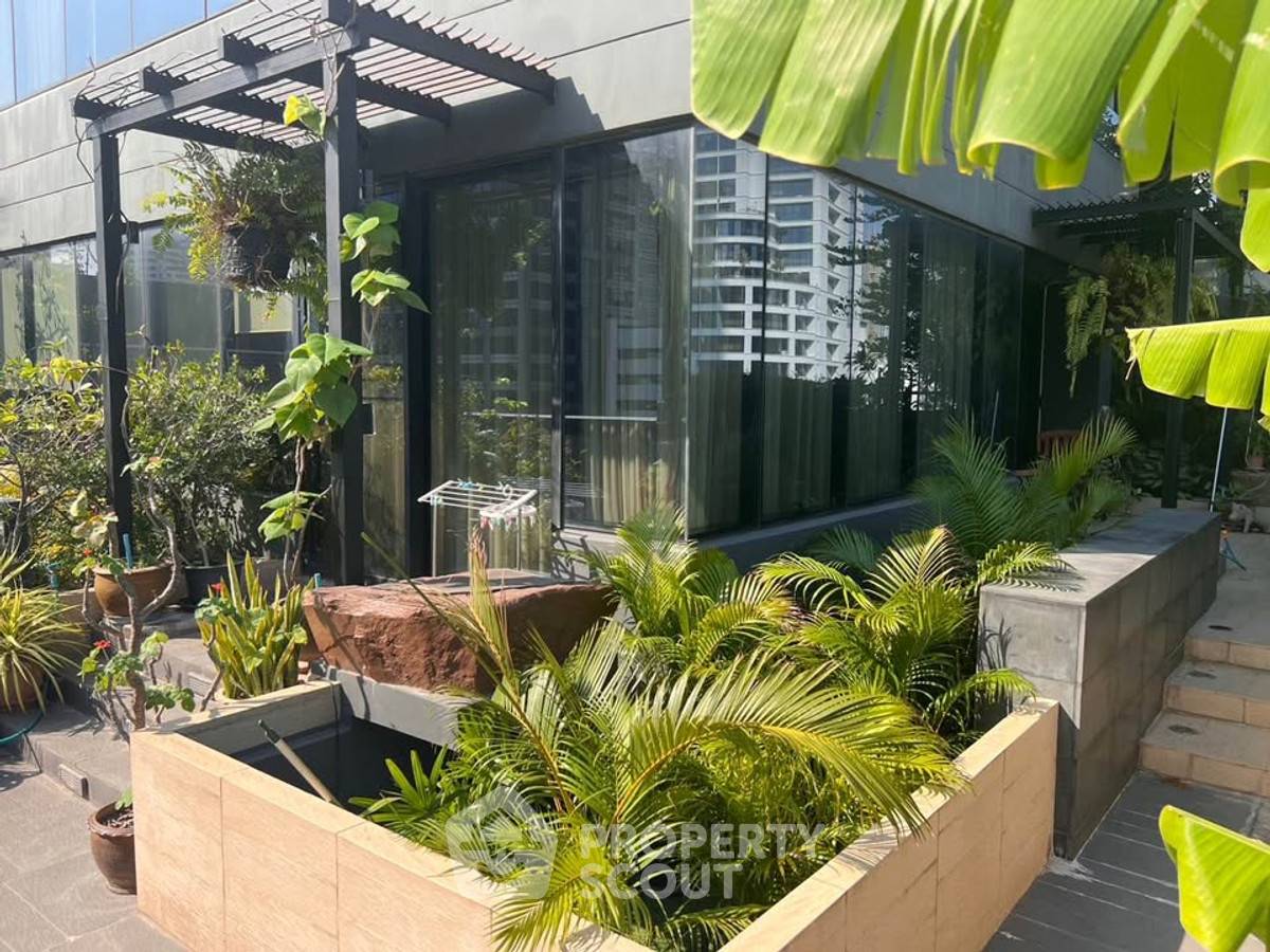 picture 2-BR Condo at M Silom near BTS Chong Nonsi (ID 2773275) - 1/9