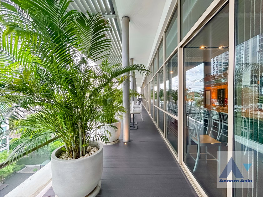 รูป 🔼🔽 AccomA 📩 Ficus Lane Penthouse | Rare Whole-Floor Luxury - รูปที่ 4/20